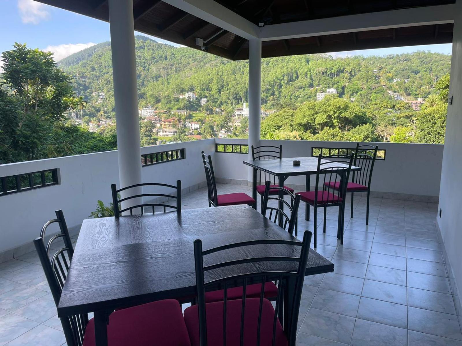 Villa Nine Kandy Exterior foto